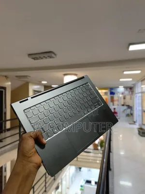 New Laptop Lenovo Yoga C930 16GB Intel Core I7 SSD 512GB