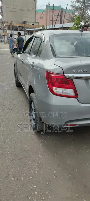 Suzuki Dzire 2022 Gray