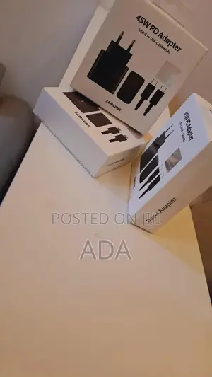 Photo - Super Fast Charger, 45w Pd Adapter