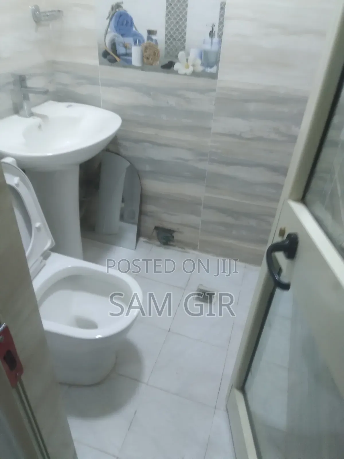 Furnished 3bdrm Condo in Meri 40 60, Bole for rent