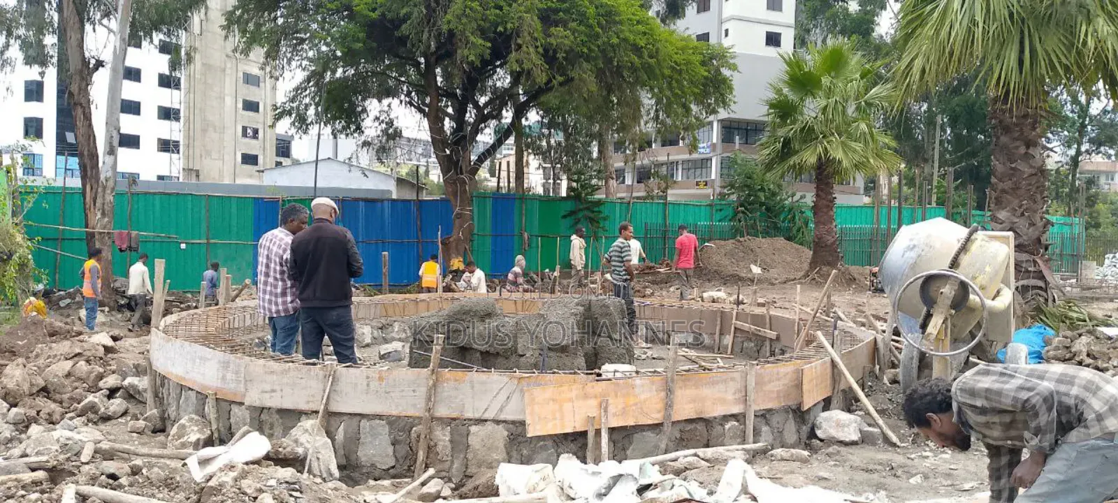 Sclupture And Fountains