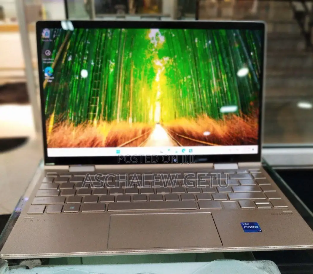 New Laptop HP Envy X360 8GB Intel Core I7 SSD 1T