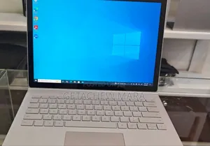 New Laptop Apple MacBook Pro M1 16GB Intel Core I7 SSD 256GB