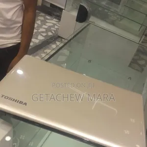 New Laptop Toshiba Satellite C55 8GB Intel Core I7 SSD 1T