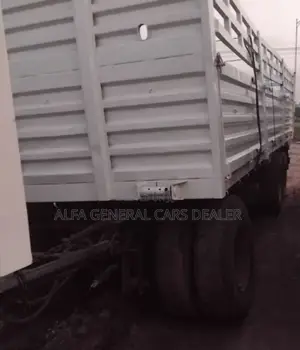 Iveco ኦባማ ከነተሳቢው
•2010