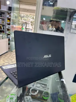 New Laptop Asus VivoBook 15 X505BA 8GB Intel Core I5 SSD 256GB