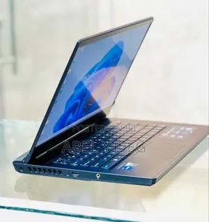 New Laptop MSI GP75 Leopard 16GB Intel Core I7 SSD 1T