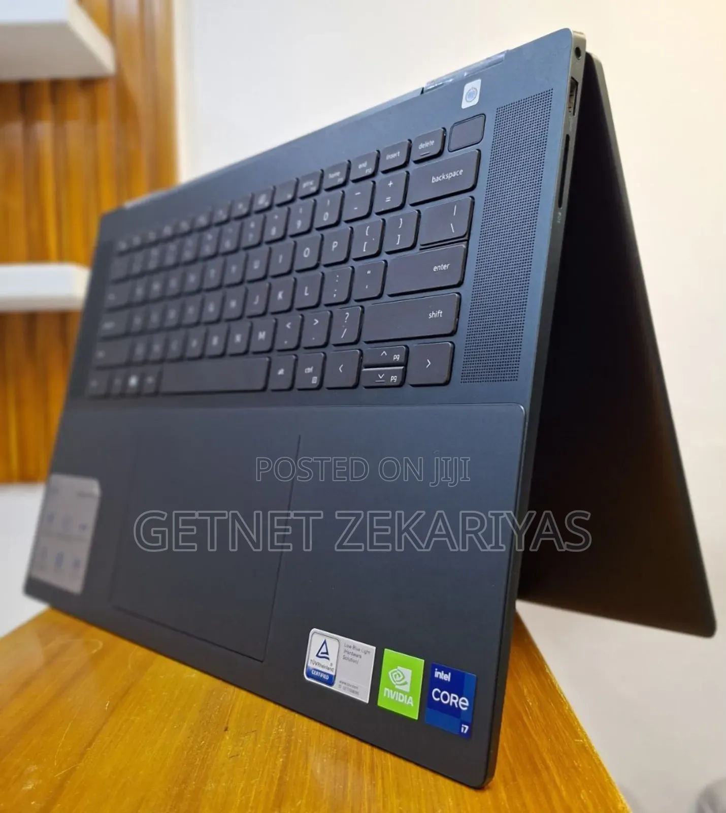 New Laptop Dell Inspiron 15 16GB Intel Core I7 SSD 1T