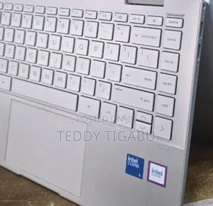 New Laptop HP Pavilion 15 16GB Intel Core I5 SSD 1T