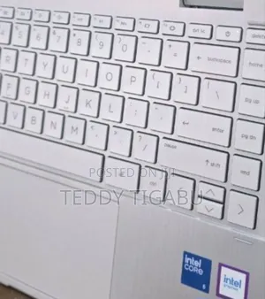 New Laptop HP Omen 17 32GB Intel Core I7 SSD 2T