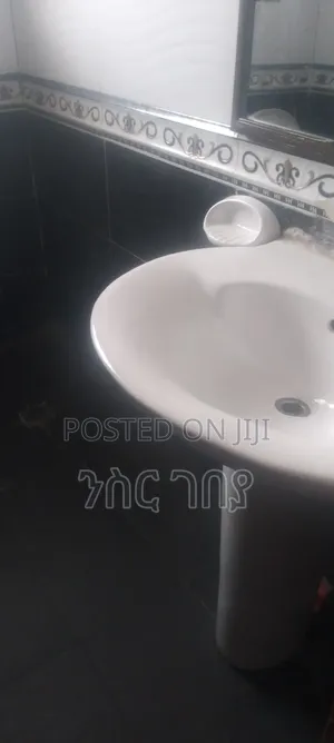 Furnished 2bdrm Apartment in Gurd Shola, Yeka for rent