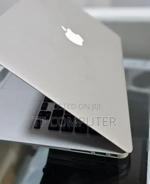 New Laptop Apple MacBook Air 2011 4GB Intel Core I5 SSD 128GB