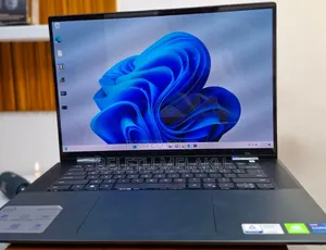 New Laptop Dell Inspiron 16 5620 16GB Intel Core I7 SSD 1T