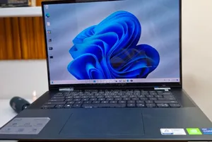 New Laptop Dell Inspiron 16 5620 16GB Intel Core I7 SSD 1T