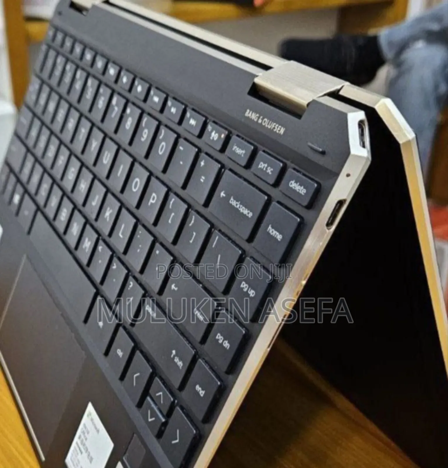 New Laptop HP Spectra 13 16GB Intel Core I7 SSD 1T