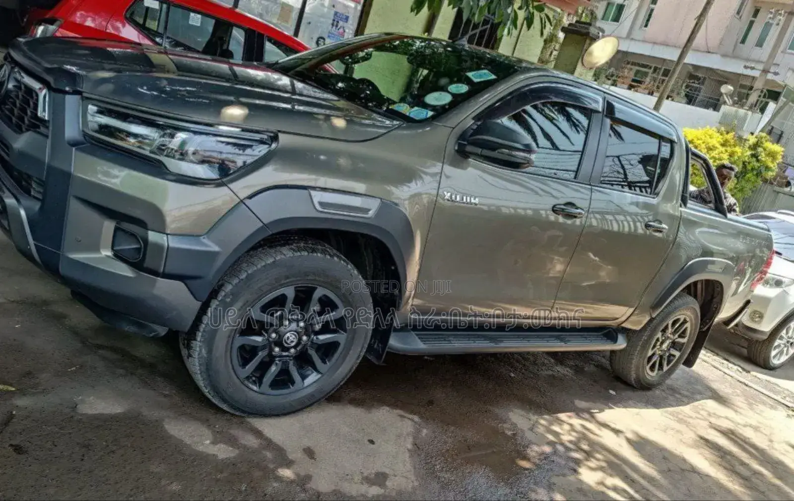 Toyota Hilux 2022 Green