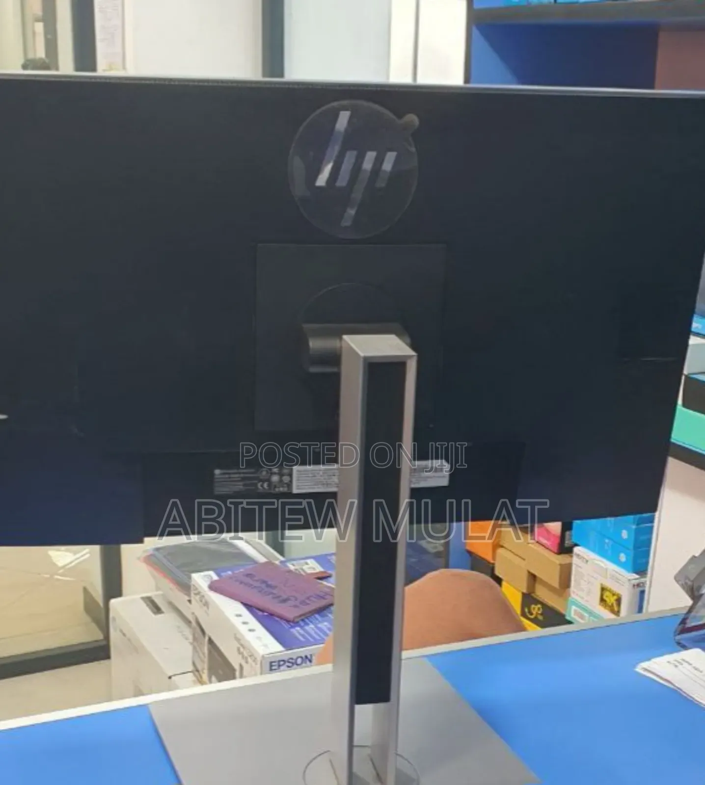 Frame Less Monitor 24 Inch Brand : Hp Model : E243