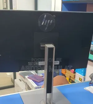 Frame Less Monitor 24 Inch Brand : Hp Model : E243