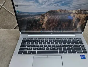 Photo - New Laptop HP EliteBook 840 16GB Intel Core I7 SSD 512GB