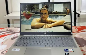 New Laptop HP Stream Notebook 16GB Intel Core I7 SSD 512GB