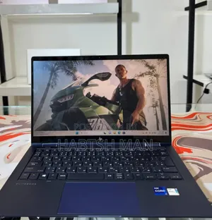 New Laptop HP EliteBook X360 1030 G2 16GB Intel Core I7 SSD 512GB
