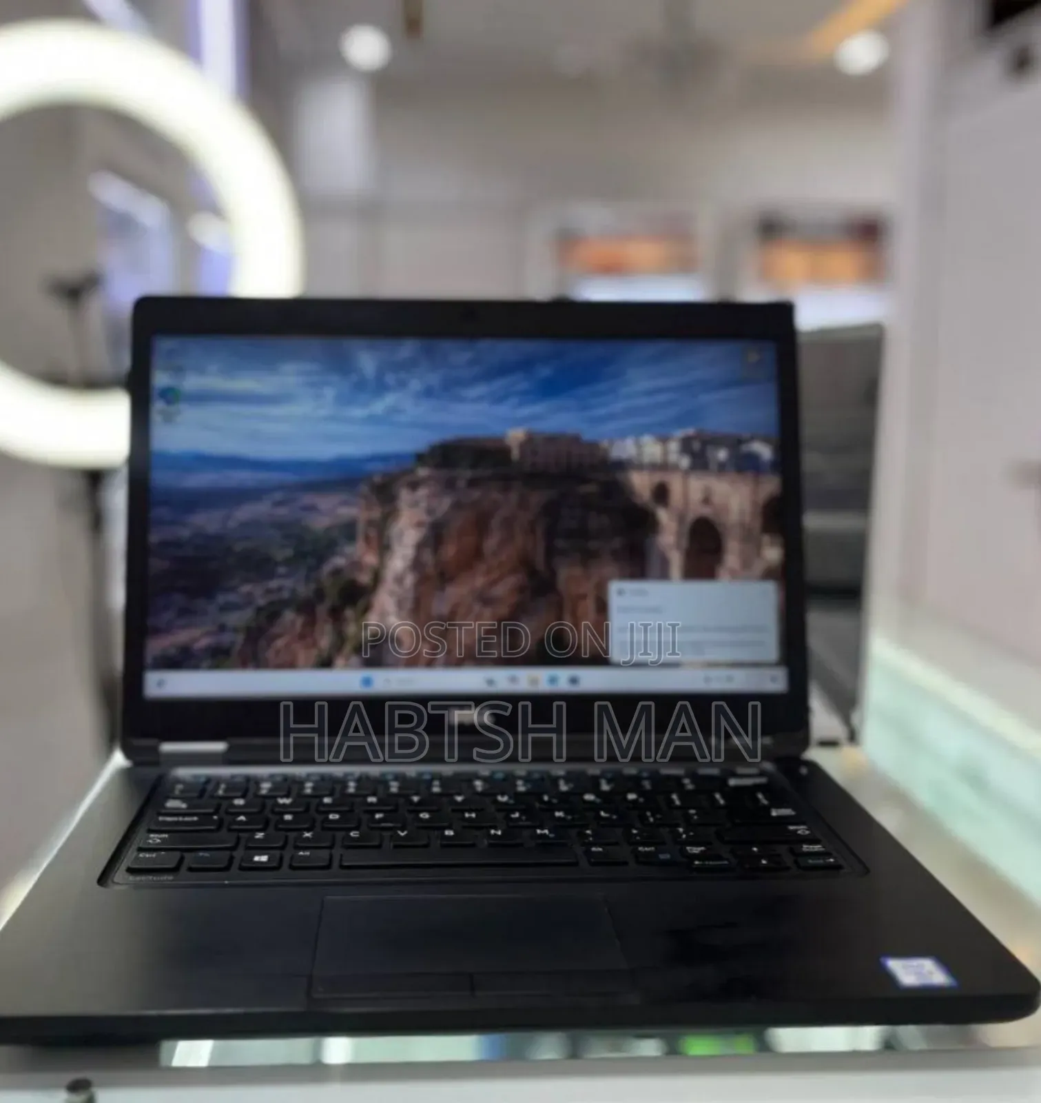 New Laptop Dell Latitude 5310 8GB Intel Core I5 SSD 256GB