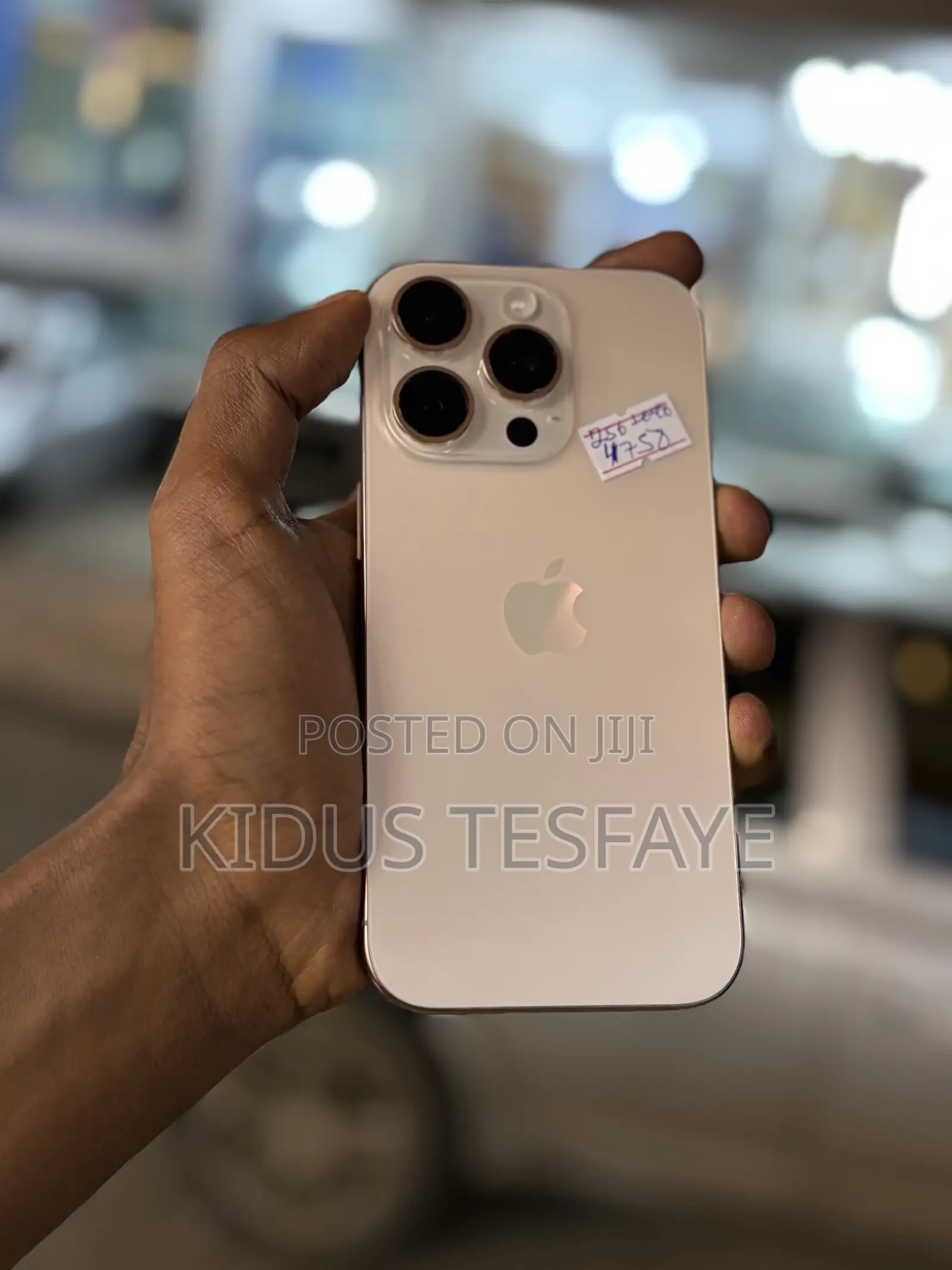 New Apple iPhone 16 Pro 256 GB Gold