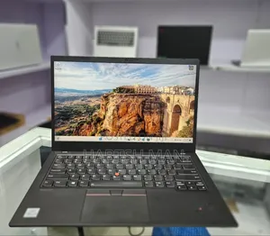 New Laptop Lenovo ThinkPad X1 Carbon 16GB Intel Core I7 SSD 512GB