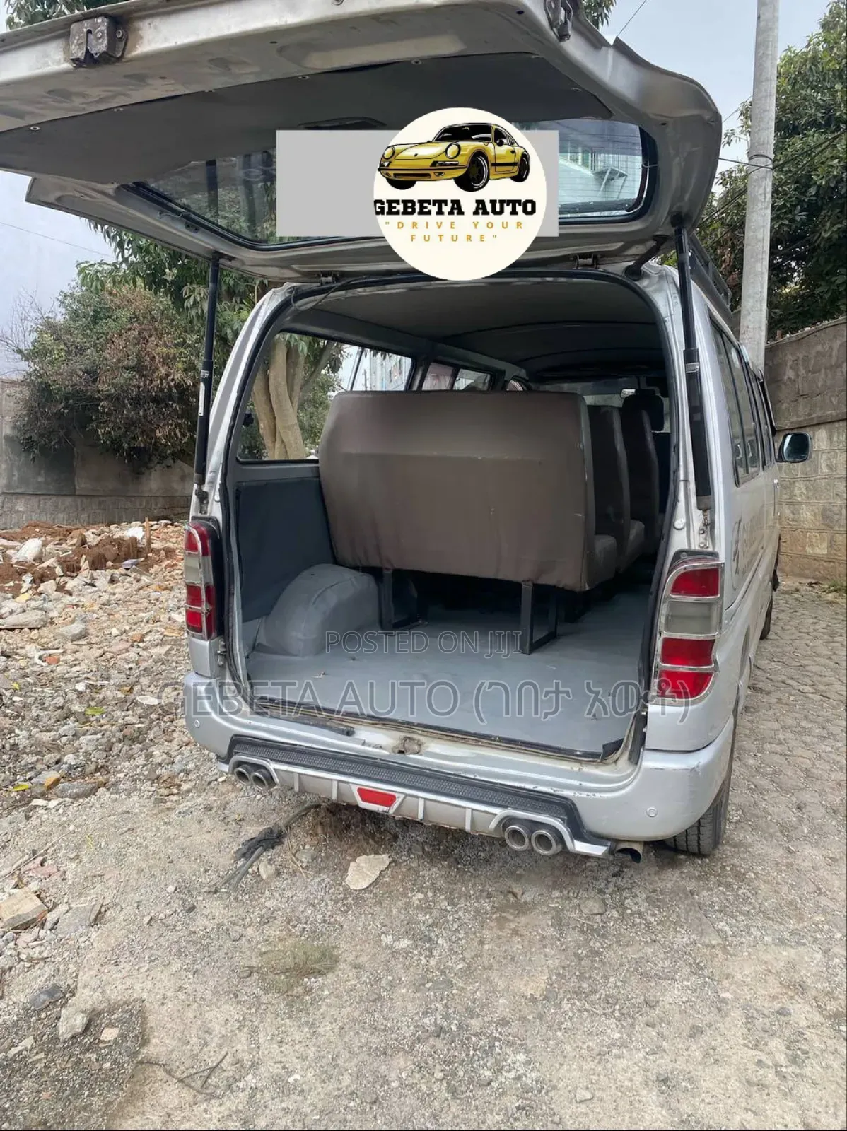 Toyota HiAce 2007 Silver