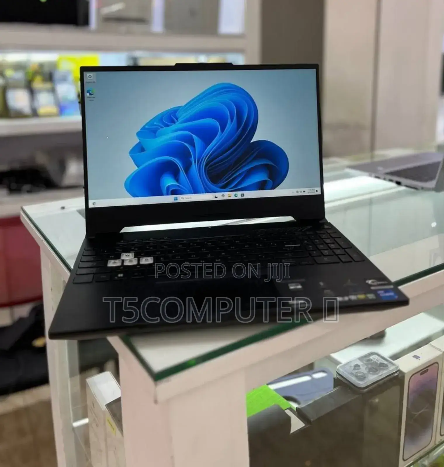 New Laptop Asus 32GB Intel Core I7 SSD 1T