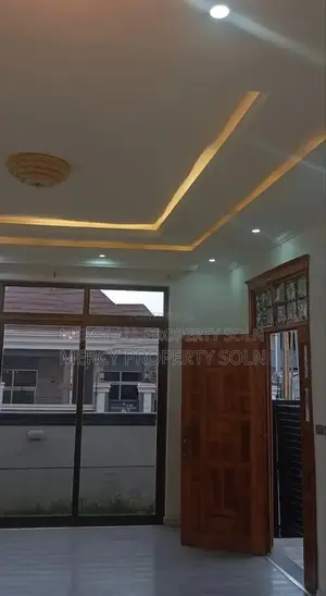 Furnished 4bdrm Villa in Bole for sale