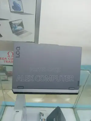 New Laptop Lenovo LOQ 15ARP9 16GB AMD Ryzen 7 SSD 512GB