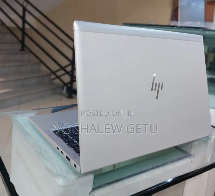 New Laptop HP EliteBook 830 G7 16GB Intel Core I7 SSD 512GB