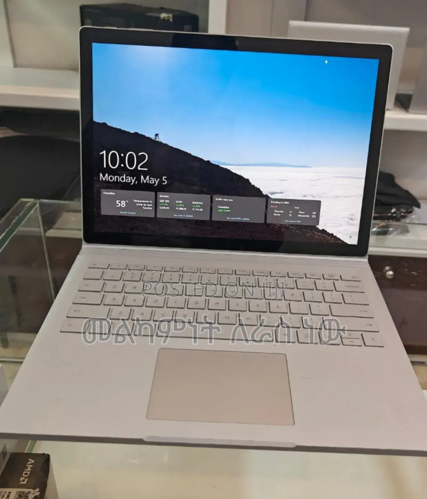 New Laptop Microsoft Surface Book 3 16GB Intel Core I7 SSD 256GB