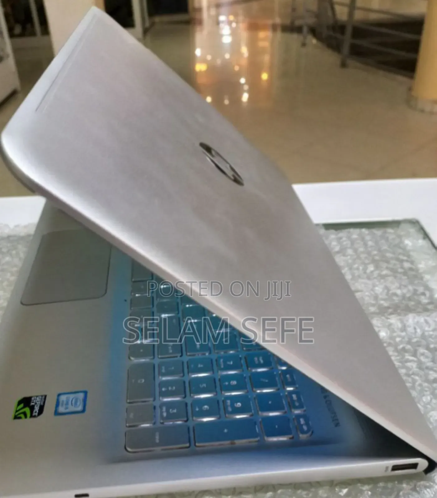 New Laptop HP Envy X360 8GB Intel Core I5 SSD 512GB