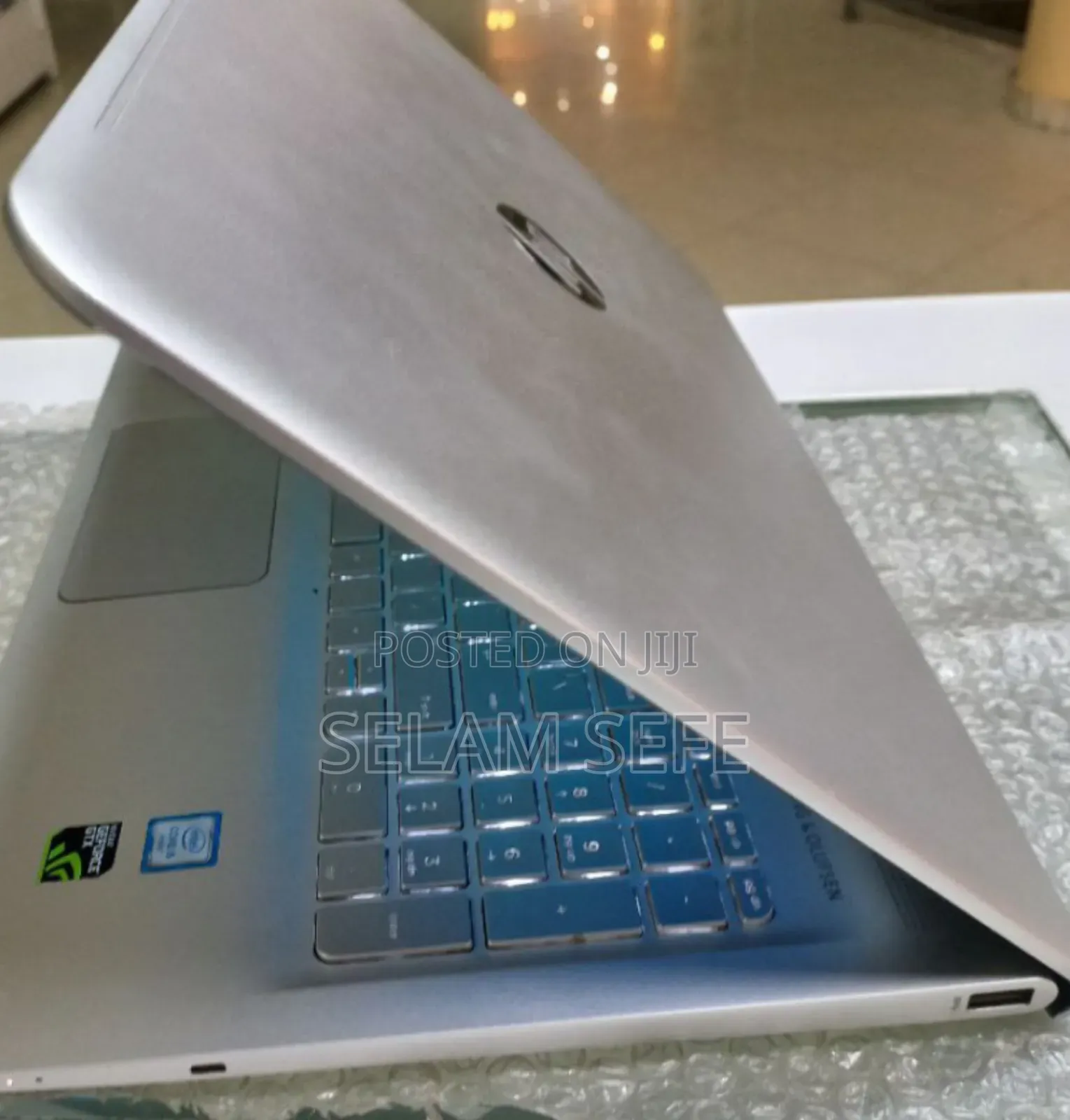 New Laptop HP Envy X360 8GB Intel Core I5 SSD 512GB