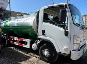 Photo - Isuzu Botte. 2024 Model