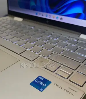 Photo - New Laptop HP Envy X2 8GB Intel Core I5 SSD 512GB