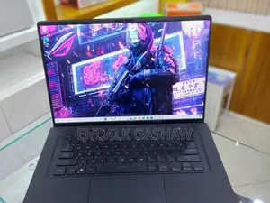 Photo - New Laptop Asus ROG Zephyrus G15 16GB AMD Ryzen 9 SSD 1T