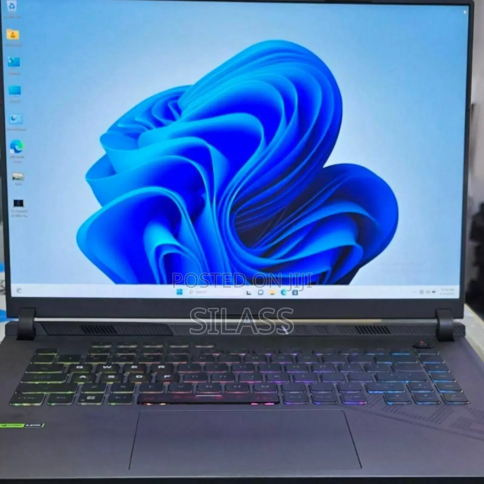 New Laptop Asus ROG Strix G15 16GB Intel Core i7 SSD 1T