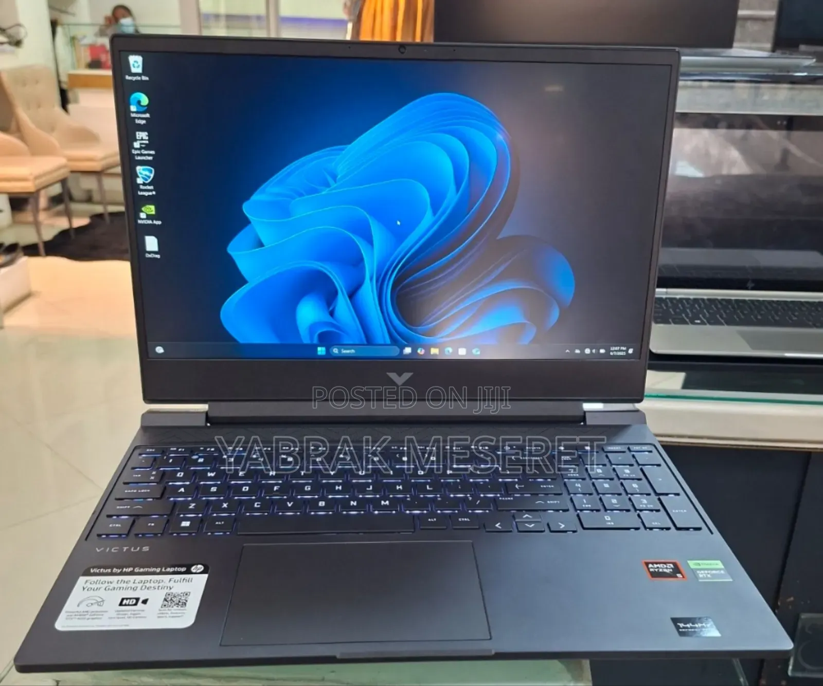 New Laptop HP Victus 15 16GB AMD Ryzen 5 SSD 512GB