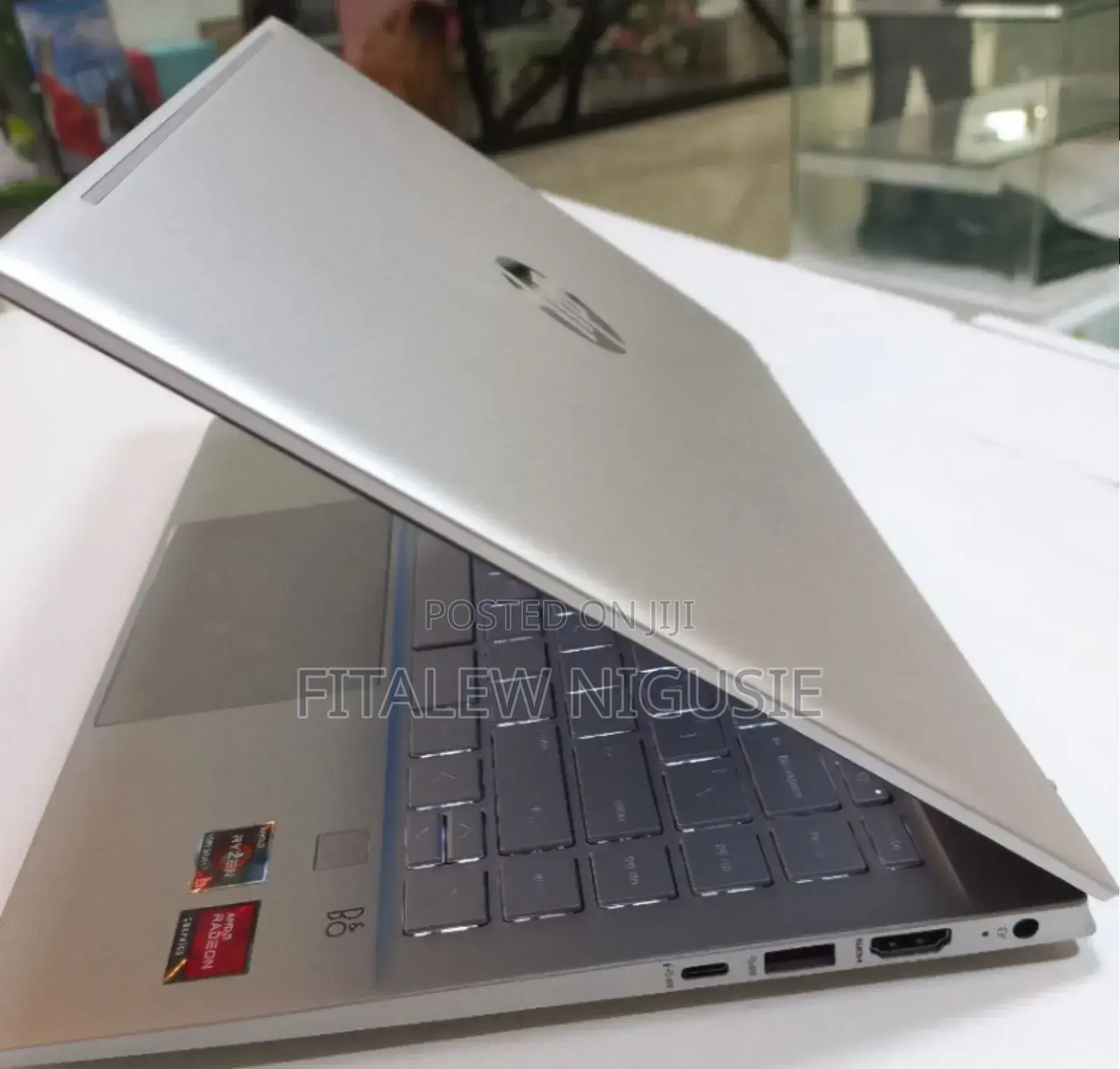 New Laptop HP Pavilion 15 8GB AMD Ryzen 5 SSD 512GB