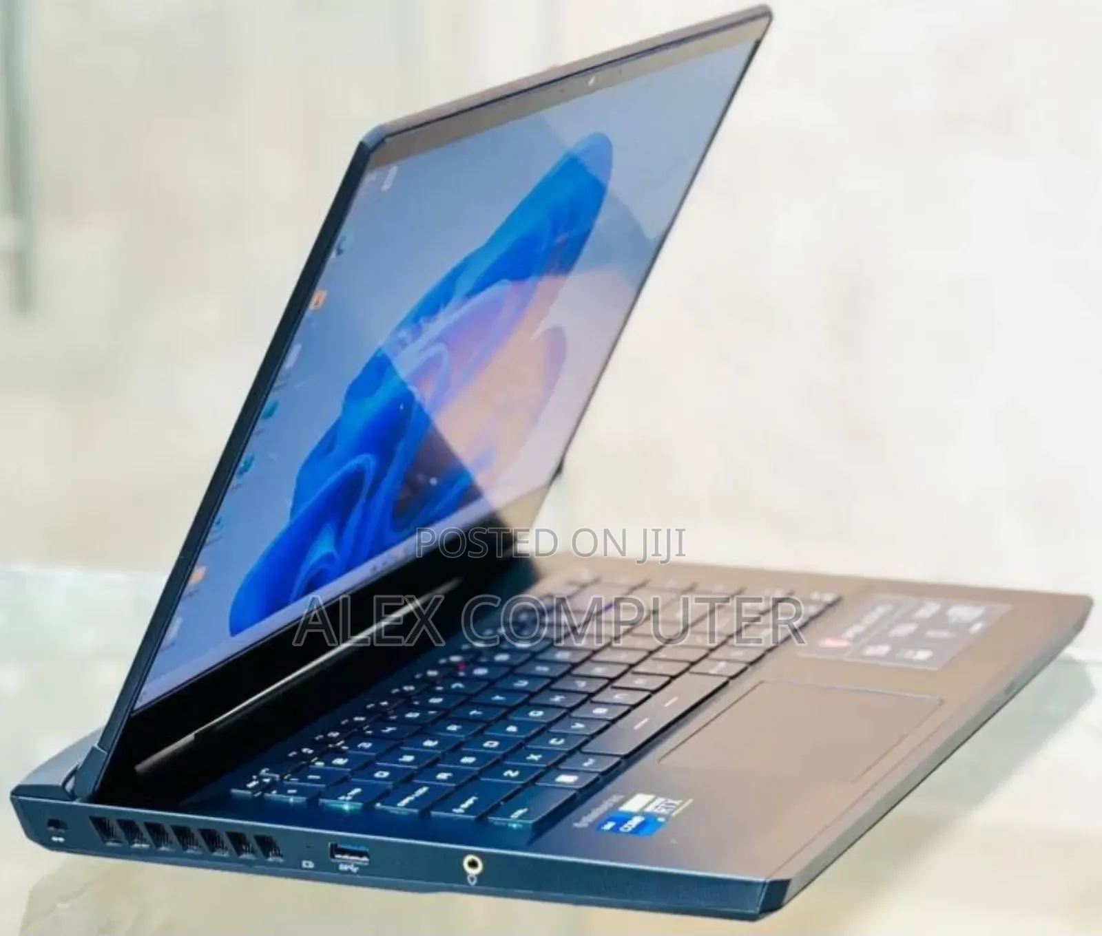 New Laptop MSI GP75 Leopard 16GB Intel Core I7 SSD 1T