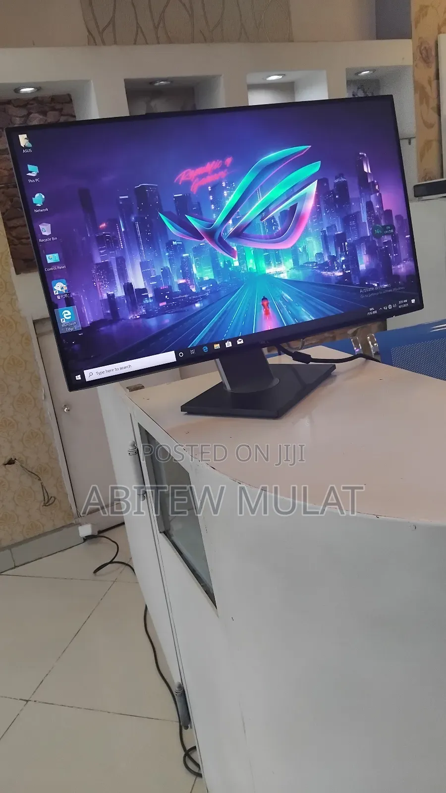 Almost New Dell 27 Inch Monitor Resolution