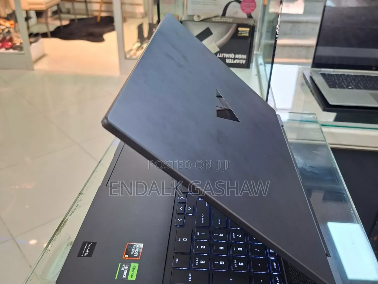 New Laptop HP Victus 15 8GB AMD Ryzen 5 SSD 512GB