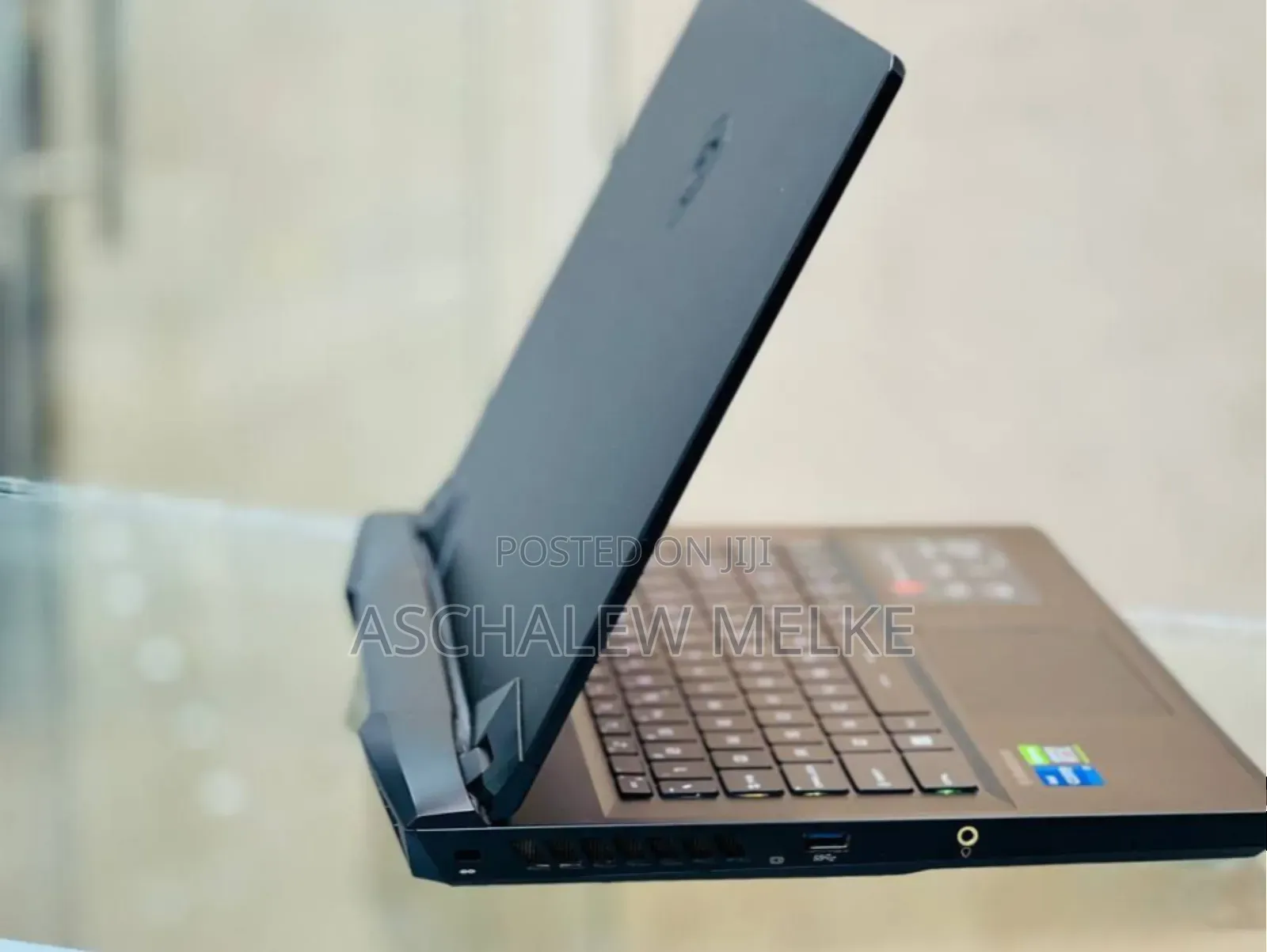 New Laptop MSI GP75 Leopard 16GB Intel Core I7 SSD 1T