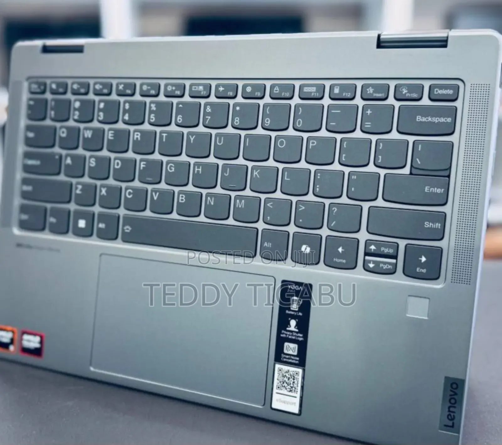 New Laptop Lenovo Yoga 7i 8GB AMD Ryzen 5 SSD 512GB