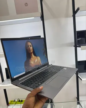 New Laptop HP ZBook 15 16GB Intel Core I7 SSD 512GB