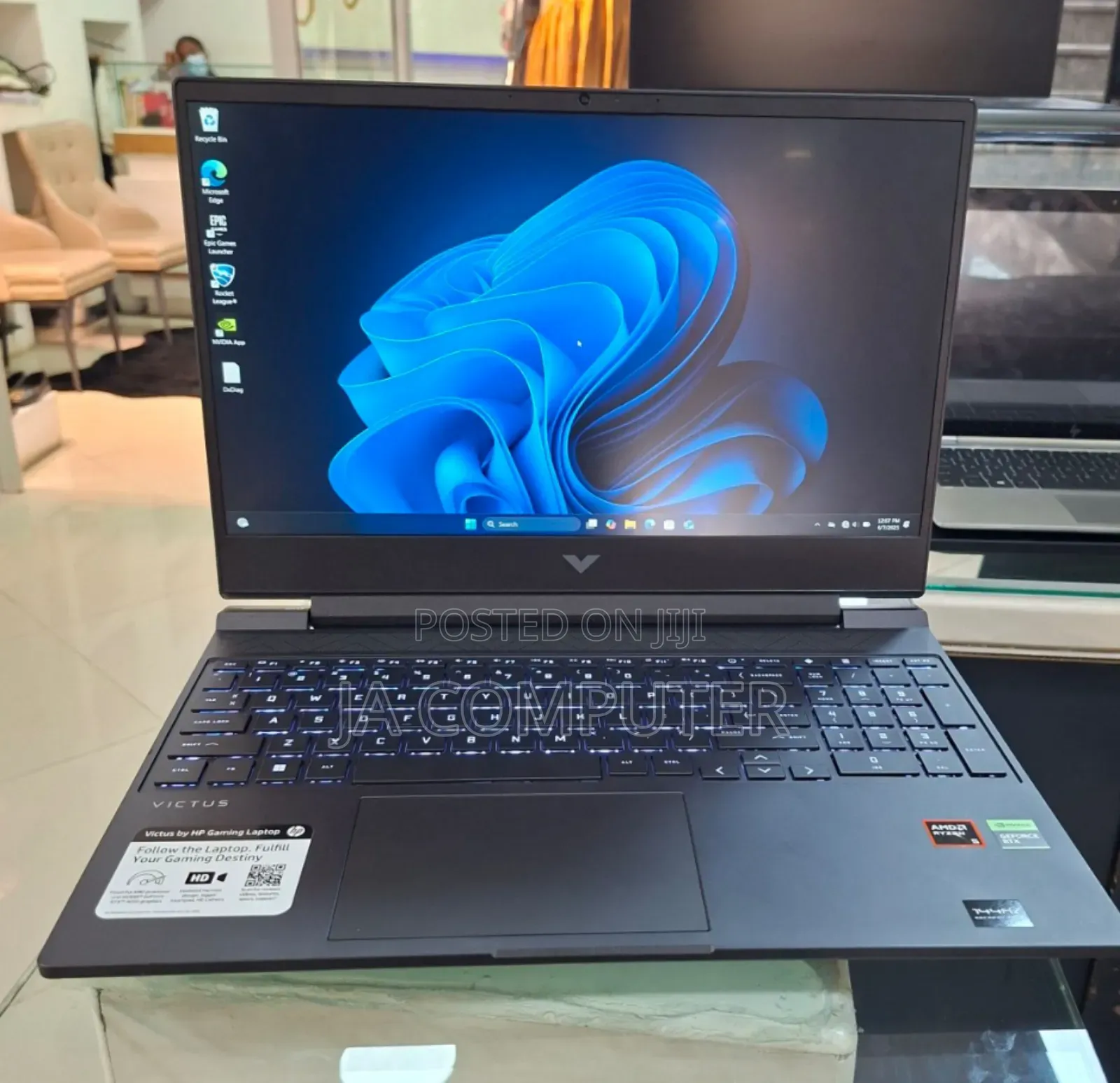 New Laptop HP Victus 16 8GB AMD Ryzen 5 SSD 512GB