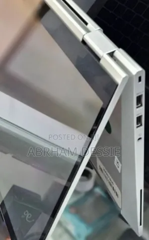 New Laptop HP EliteBook X GB Intel Core I7 SSD 512GB